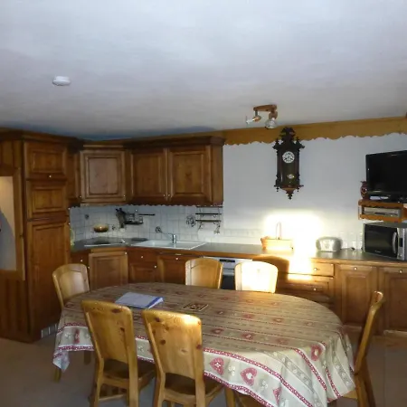 Les Lapons Apartment